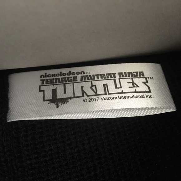 Ninja Turtles T-Shirt and Beanie Combo Superheroes - Picture 3 of 4